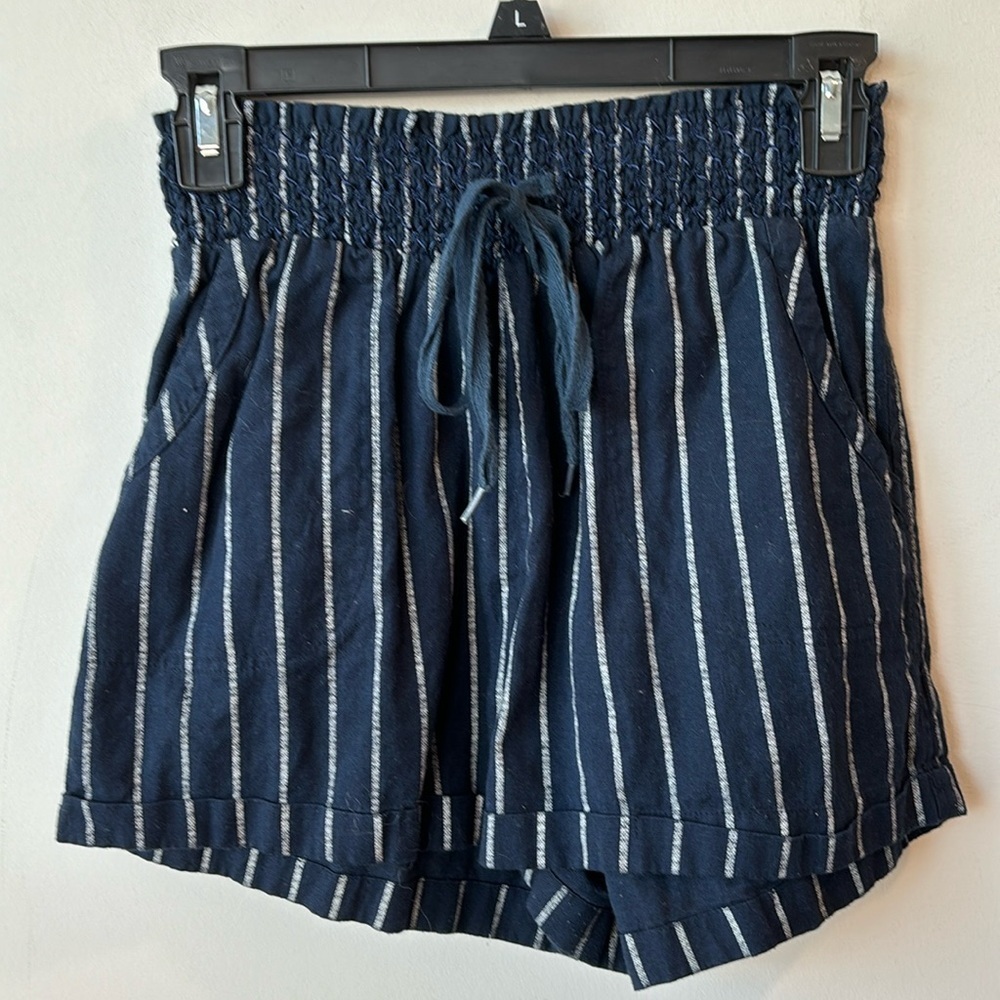 Linen blend high waisted striped elastic shorts women size medium
